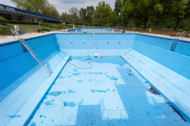 Best Emergency water damage restoration  in Hillsborough, CA